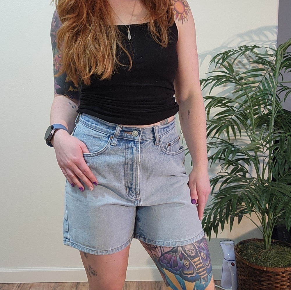 Old Navy Vintage Denim Jorts Size 6-8